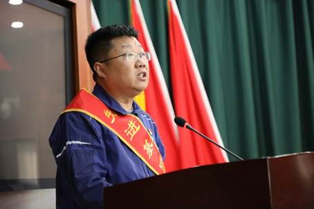 安彩高科召開慶祝中國共產(chǎn)黨成立104周年暨“七一”表彰大會(huì)